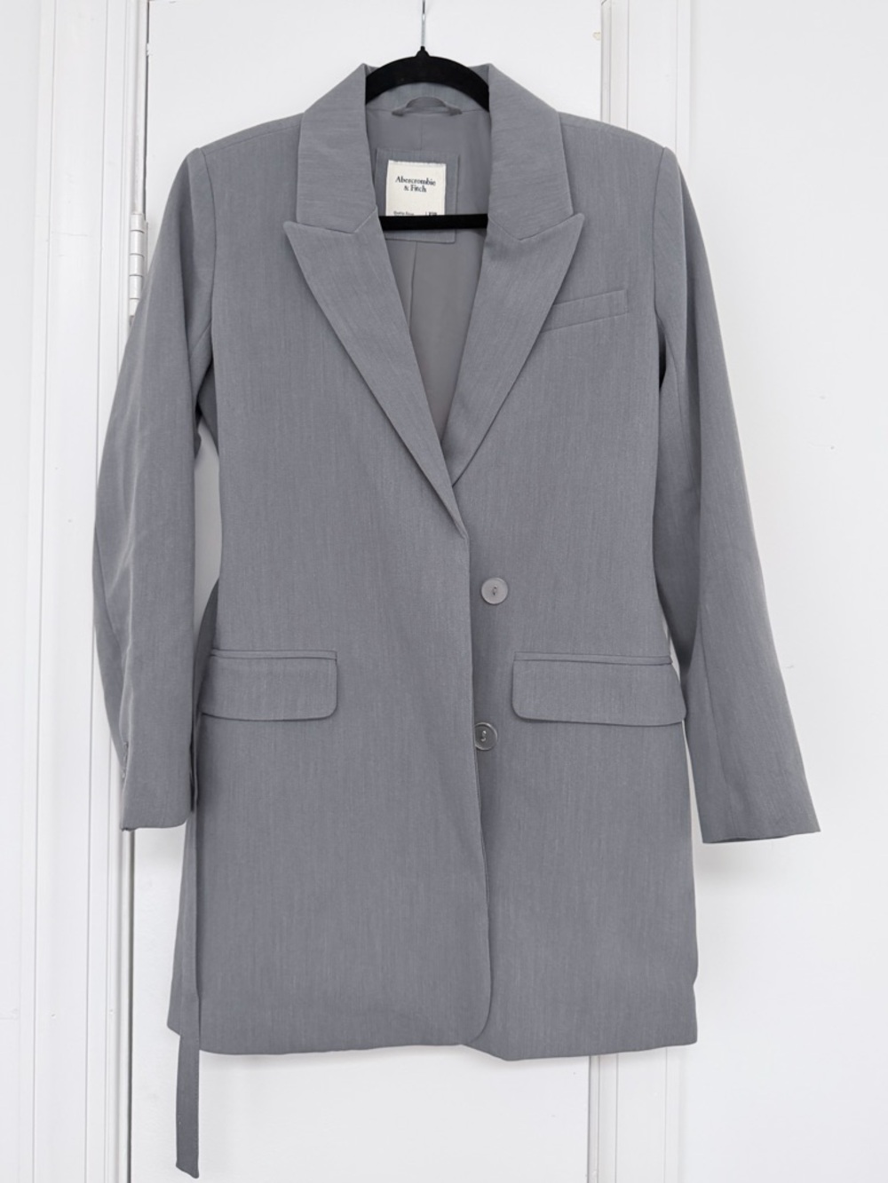 Abercrombie & Fitch Light Gray Long Blazer Jacket/Dress